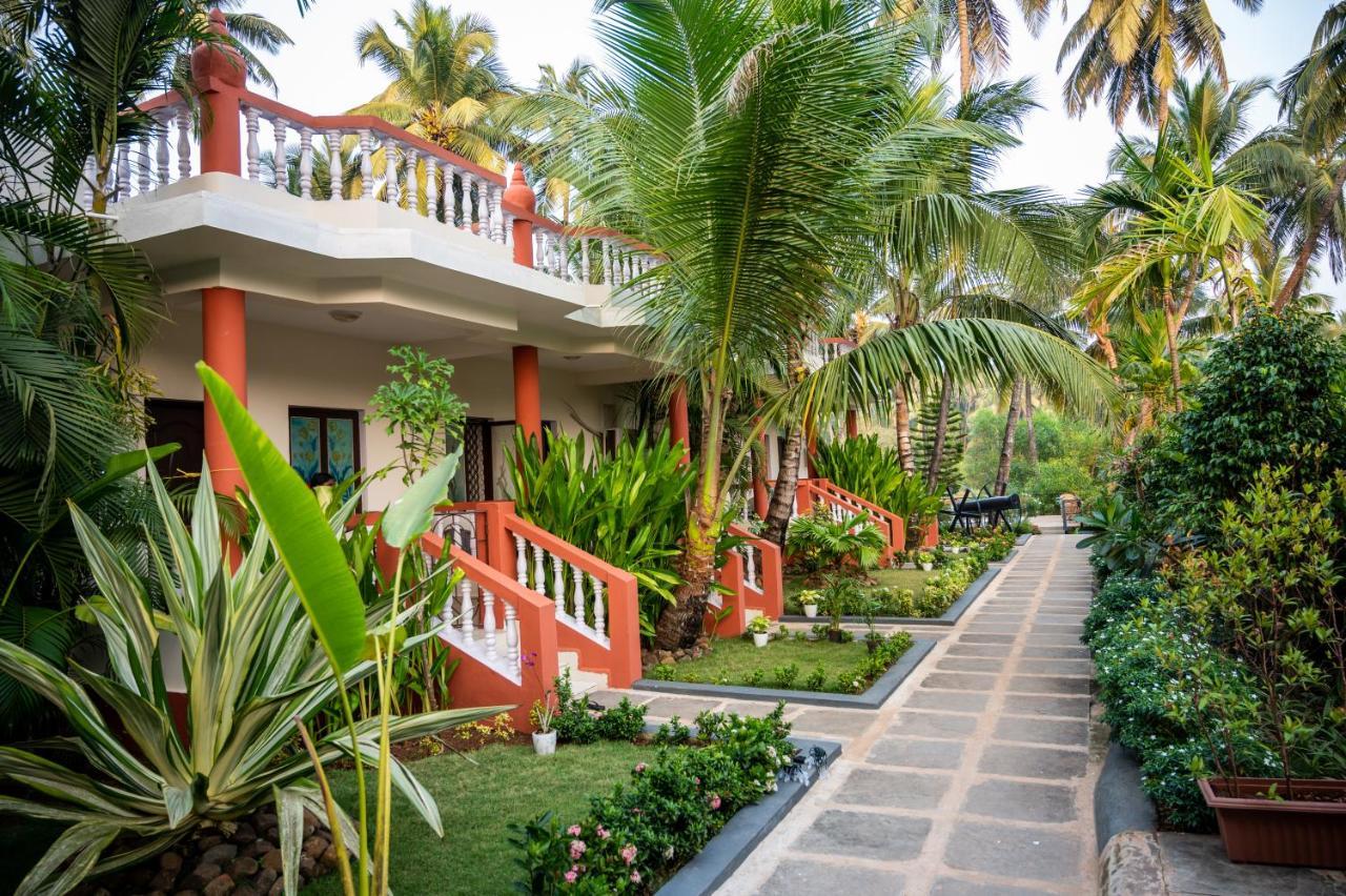 Royal Orbit Resort Agonda Exterior foto